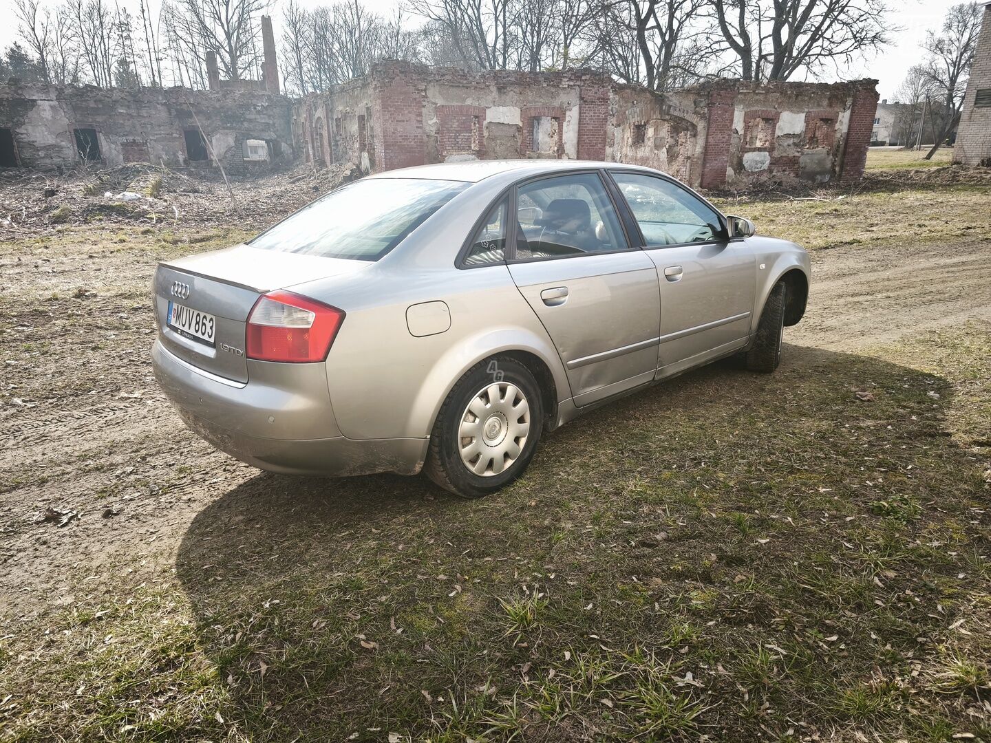 Audi A4 TDI 2001 y