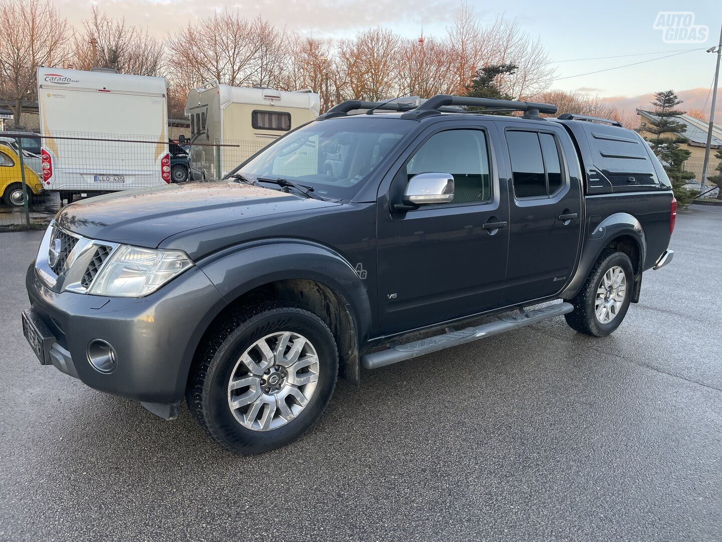 Nissan Navara 2015 y Off-road / Crossover