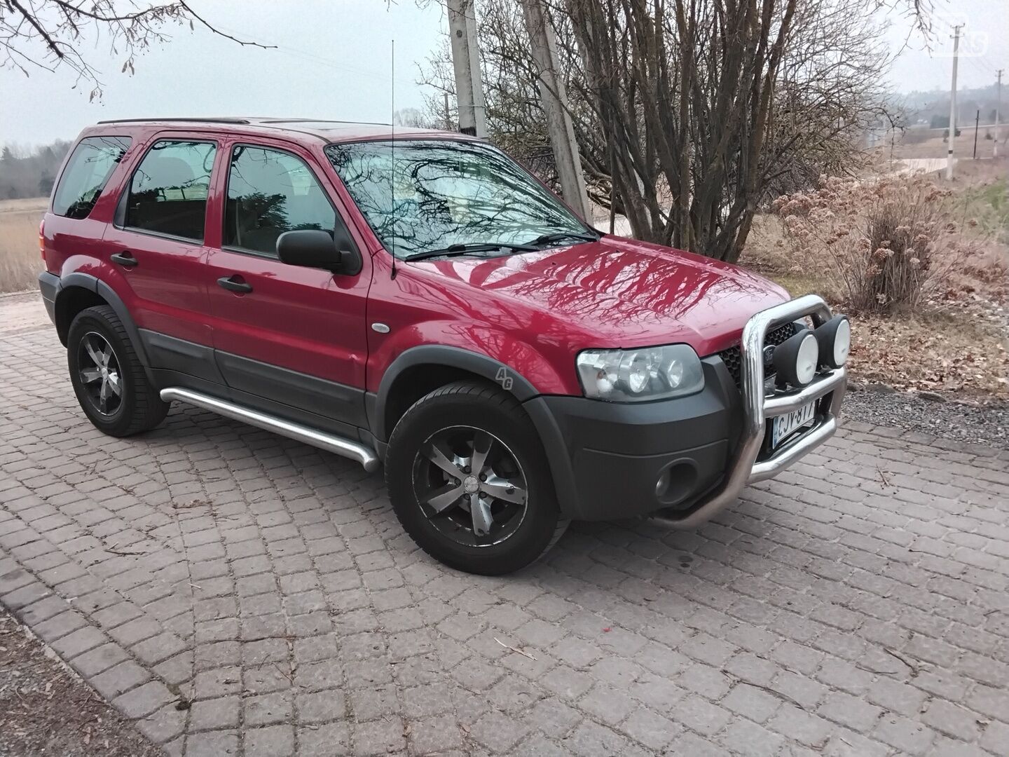 Ford Maverick 2006 y Off-road / Crossover