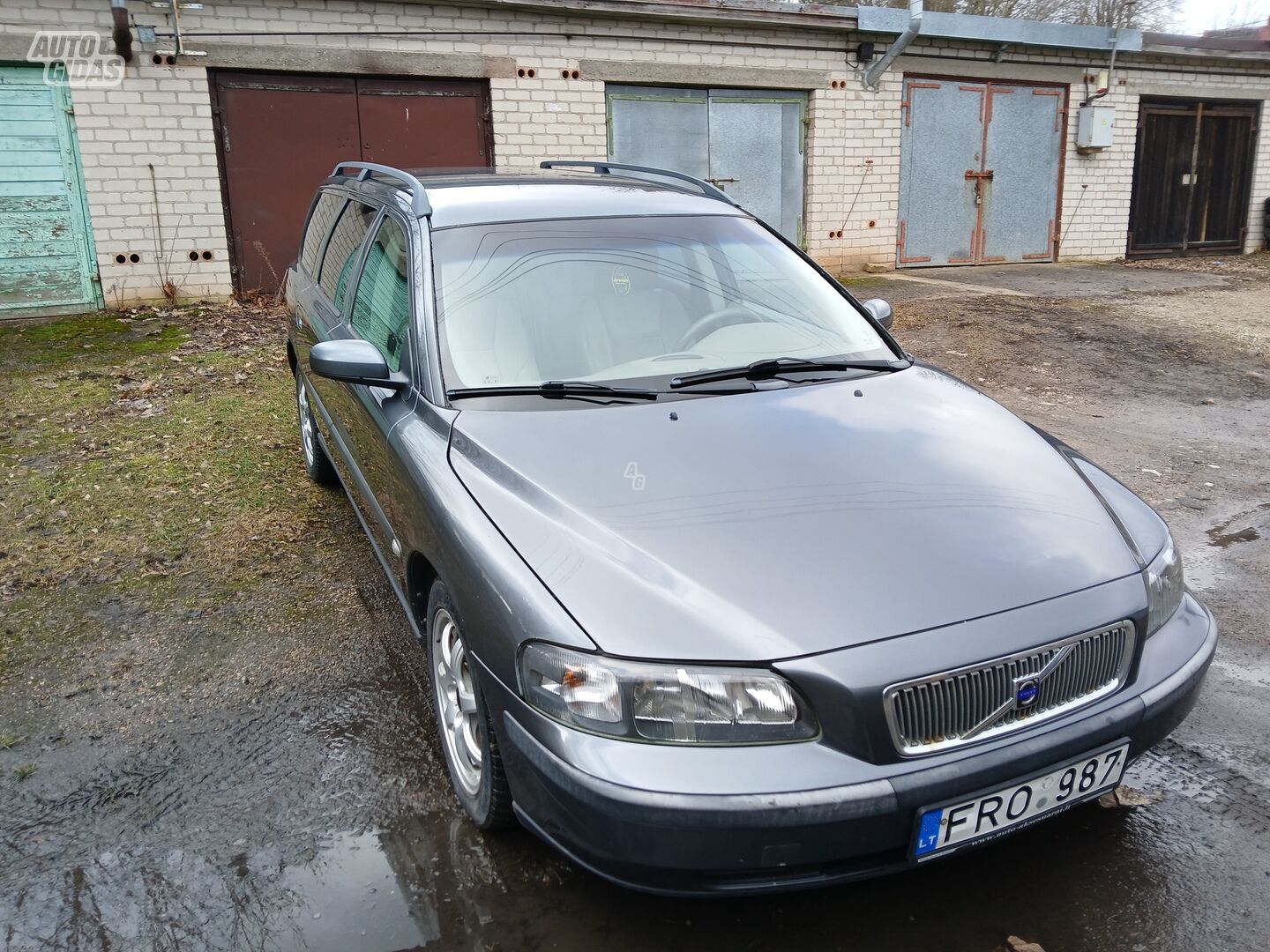 Volvo V70 2004 y Wagon