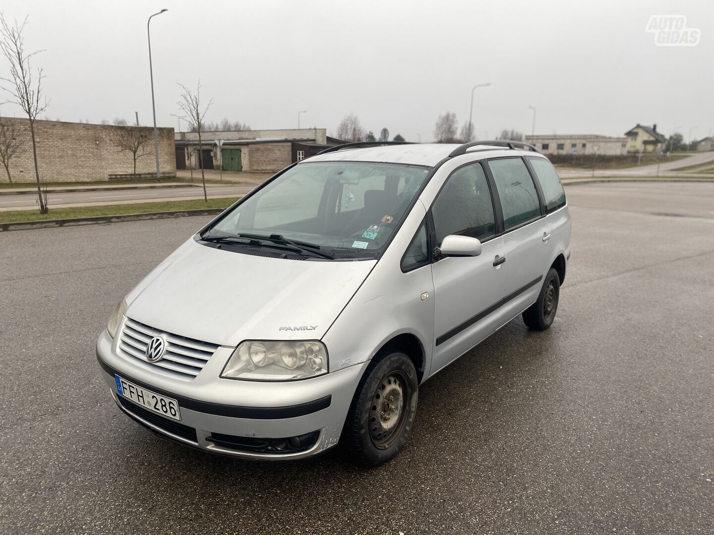 Volkswagen Sharan 2002 г Хэтчбек