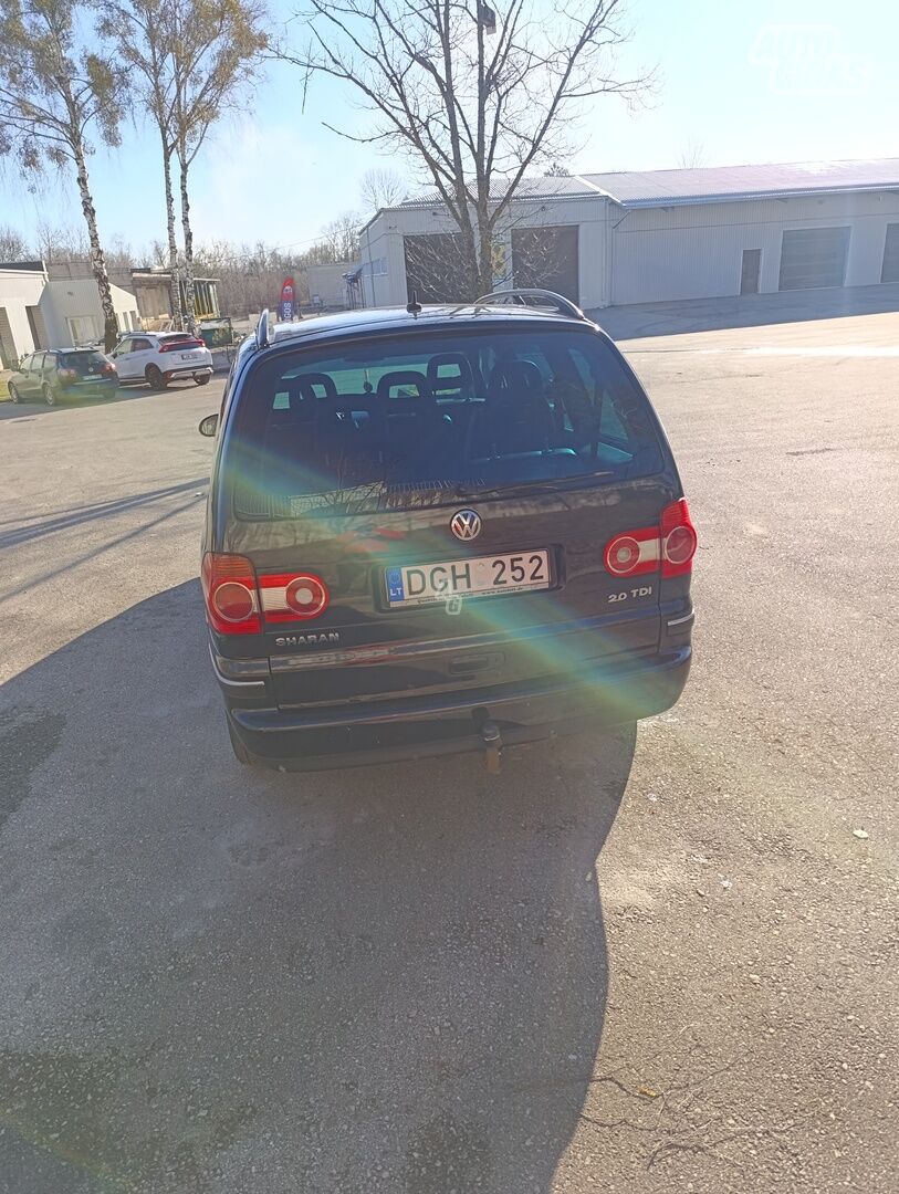 Volkswagen Sharan 2005 г Минивэн