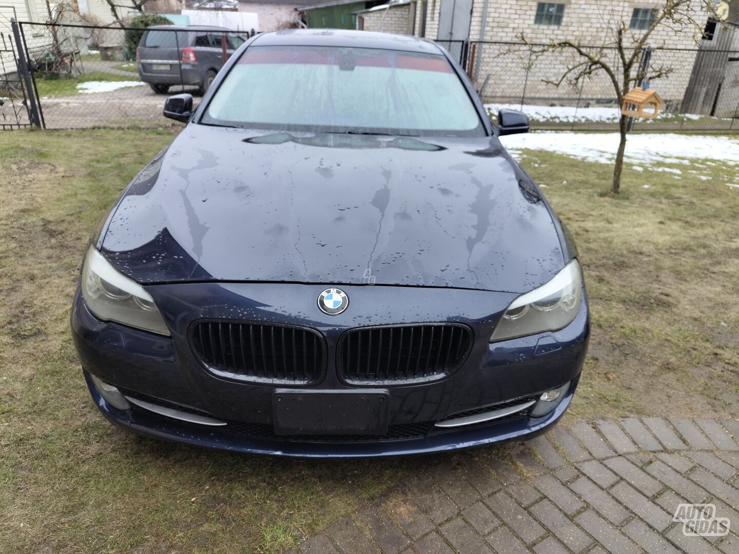 Bmw 528 2011 m Sedanas