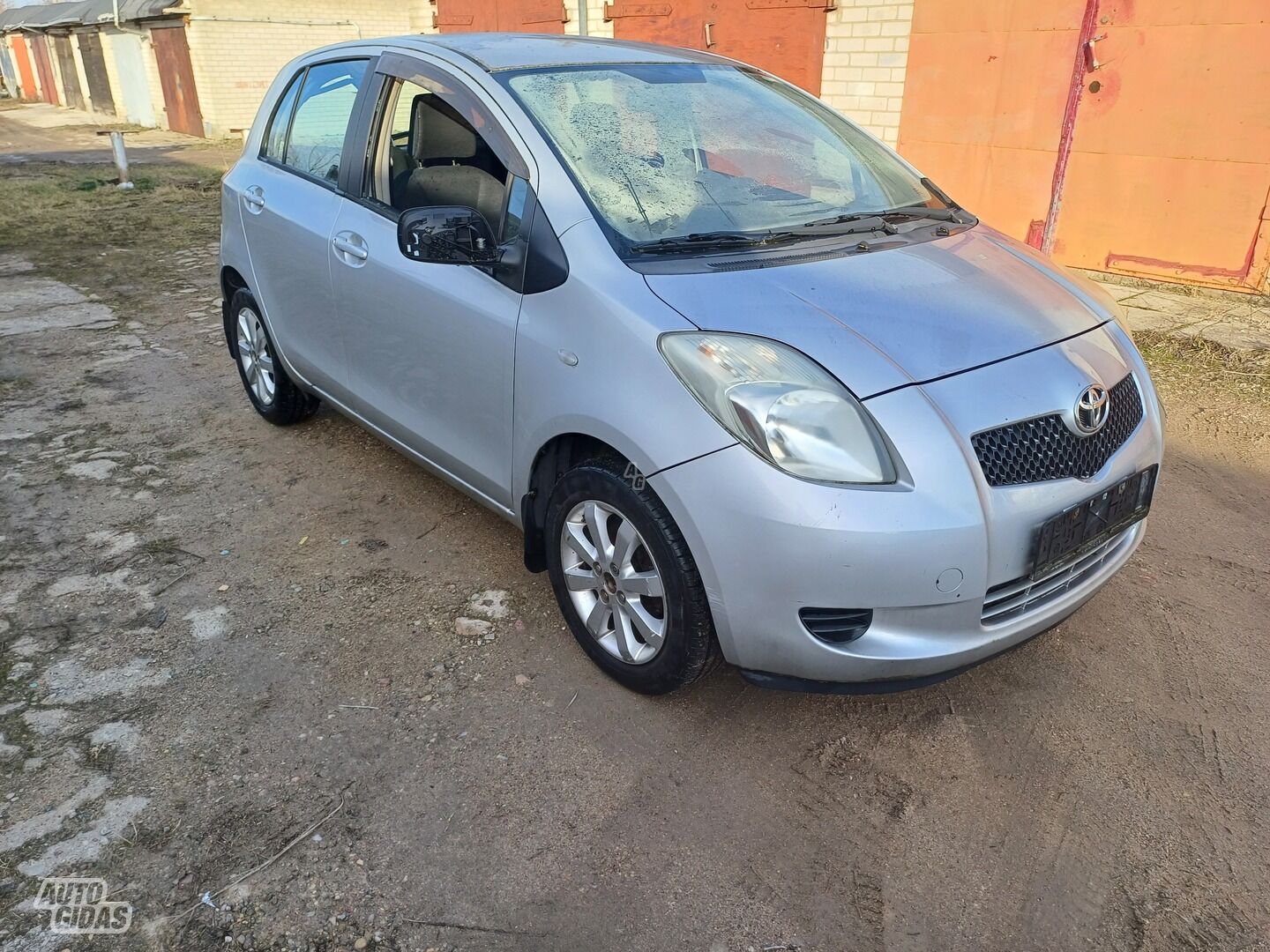 Toyota Yaris 2006 г запчясти