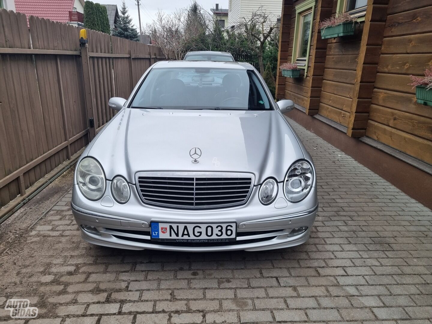 Mercedes-Benz E 220 2002 m Sedanas