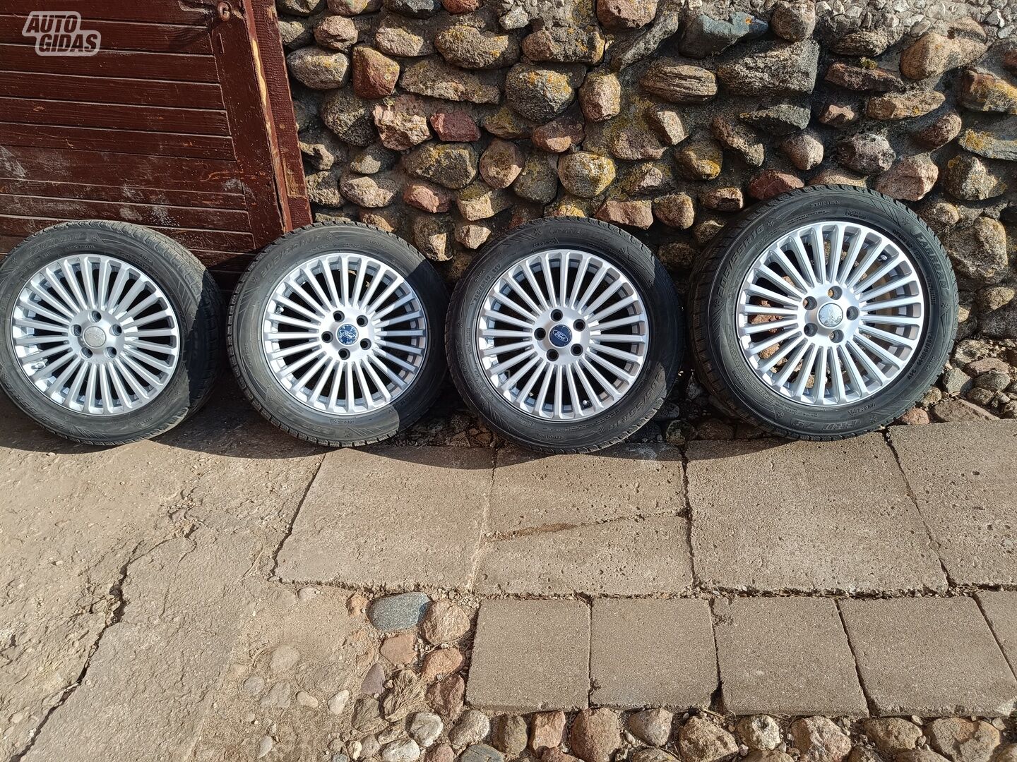 Mondeo light alloy R16 rims