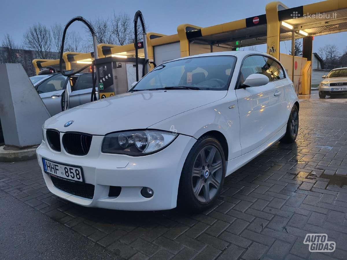 Bmw 118 2010 y Hatchback