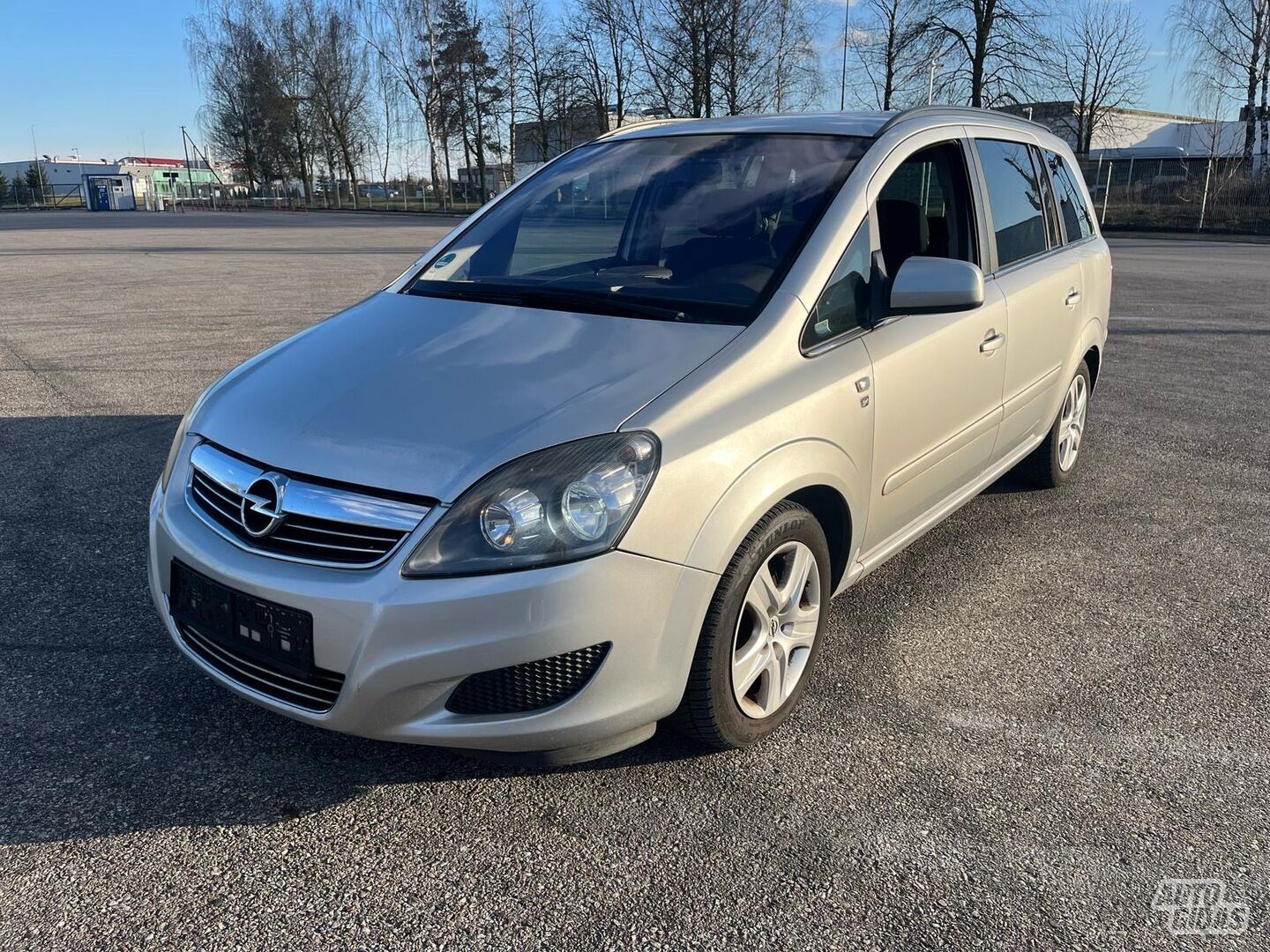 Opel Zafira 2010 г Минивэн