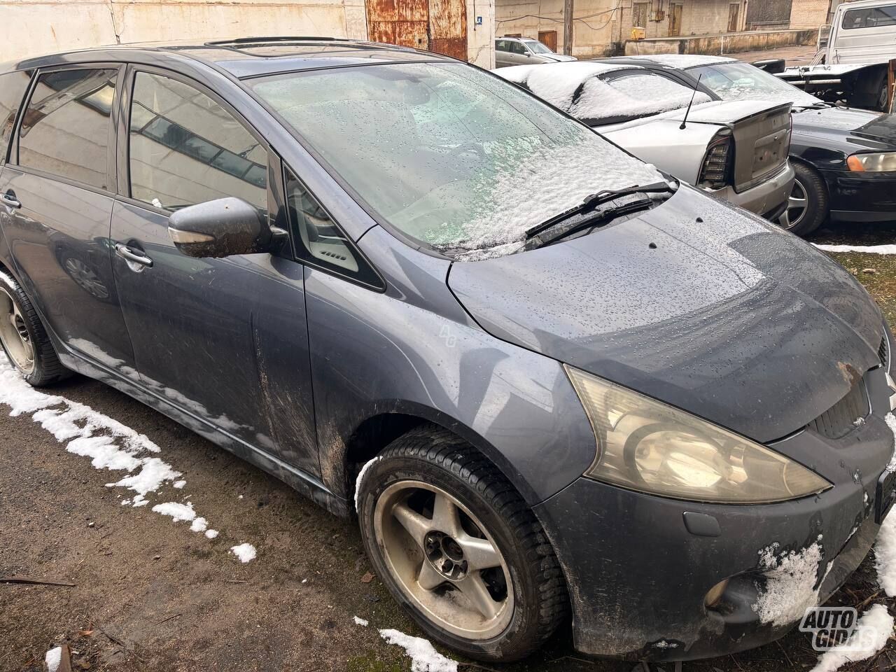 Mitsubishi Grandis 2007 г запчясти