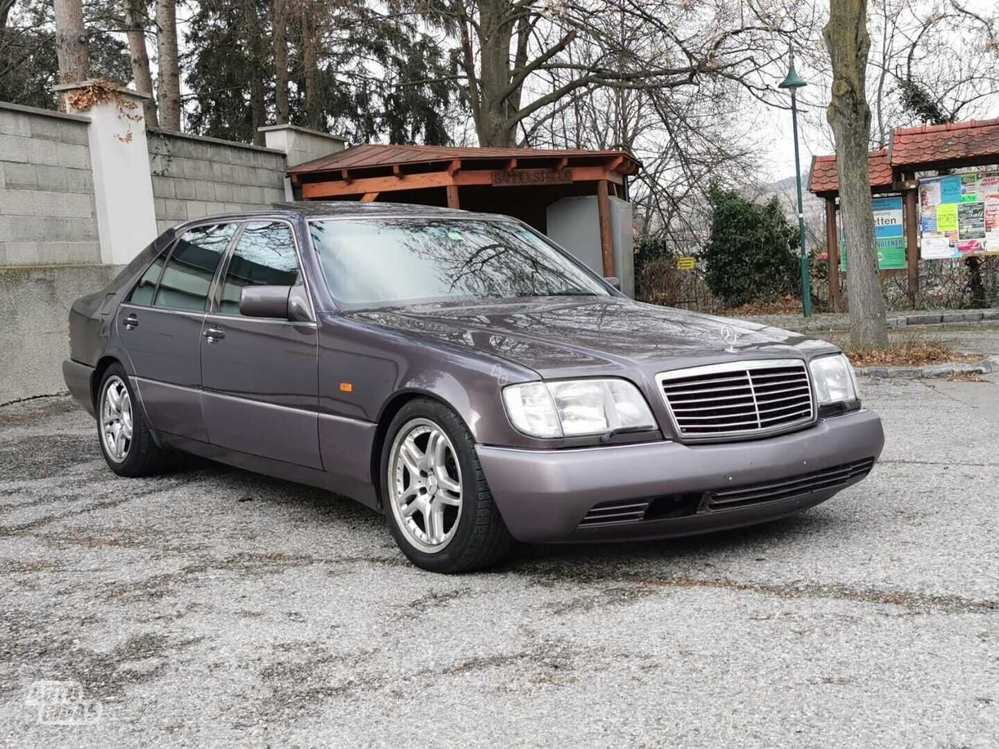 Mercedes-Benz S 600 1992 y Sedan