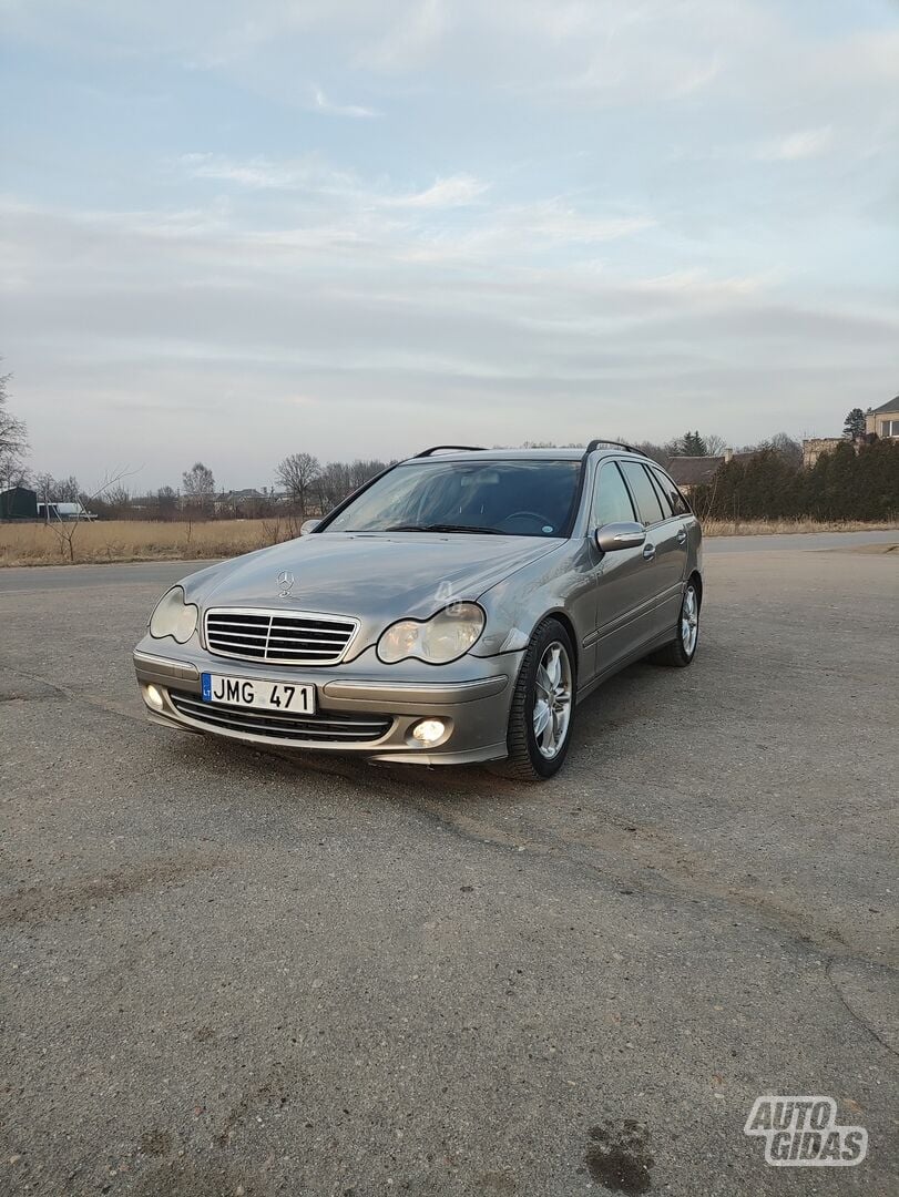 Mercedes-Benz C 220 CDI Avantgarde 2005 m