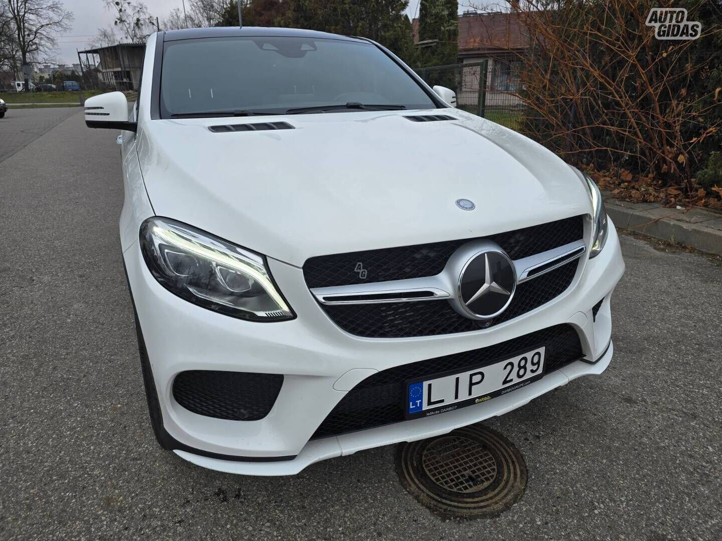 Mercedes-Benz GLE Coupe 350 2016 y Off-road / Crossover