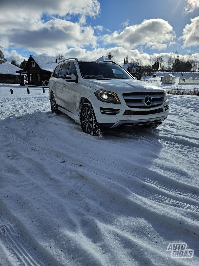 Mercedes-Benz GL 450 4Matic 2013 y