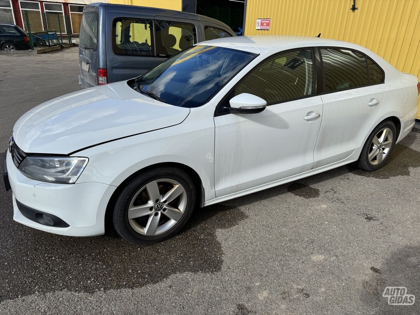 Volkswagen Jetta 2014 y Sedan