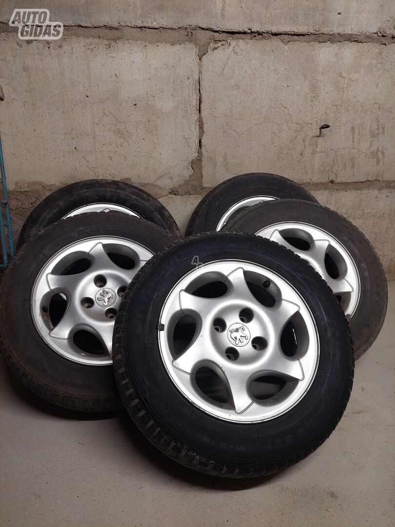 Light alloy R15 rims