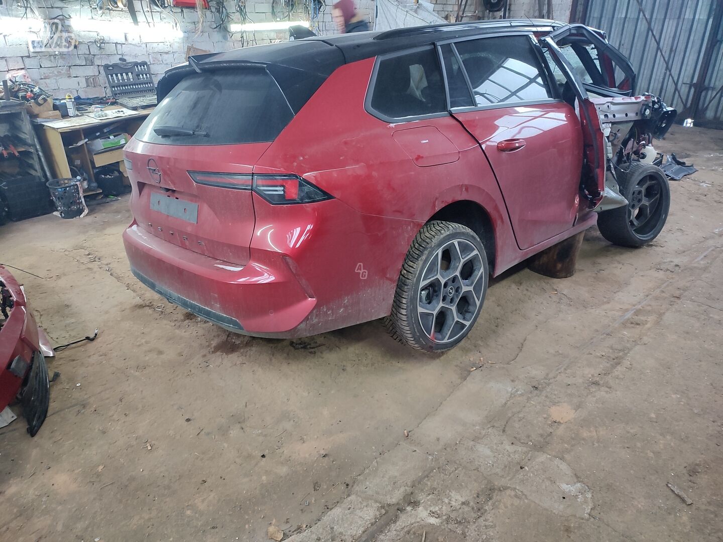 Opel Astra 2024 y parts