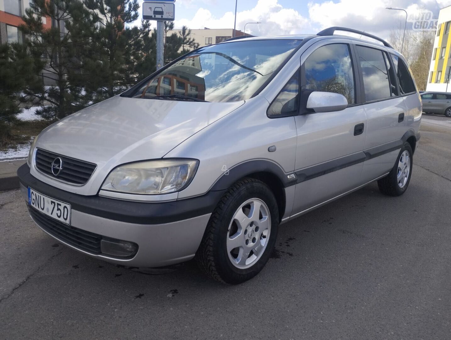 Opel Zafira 2002 г Минивэн