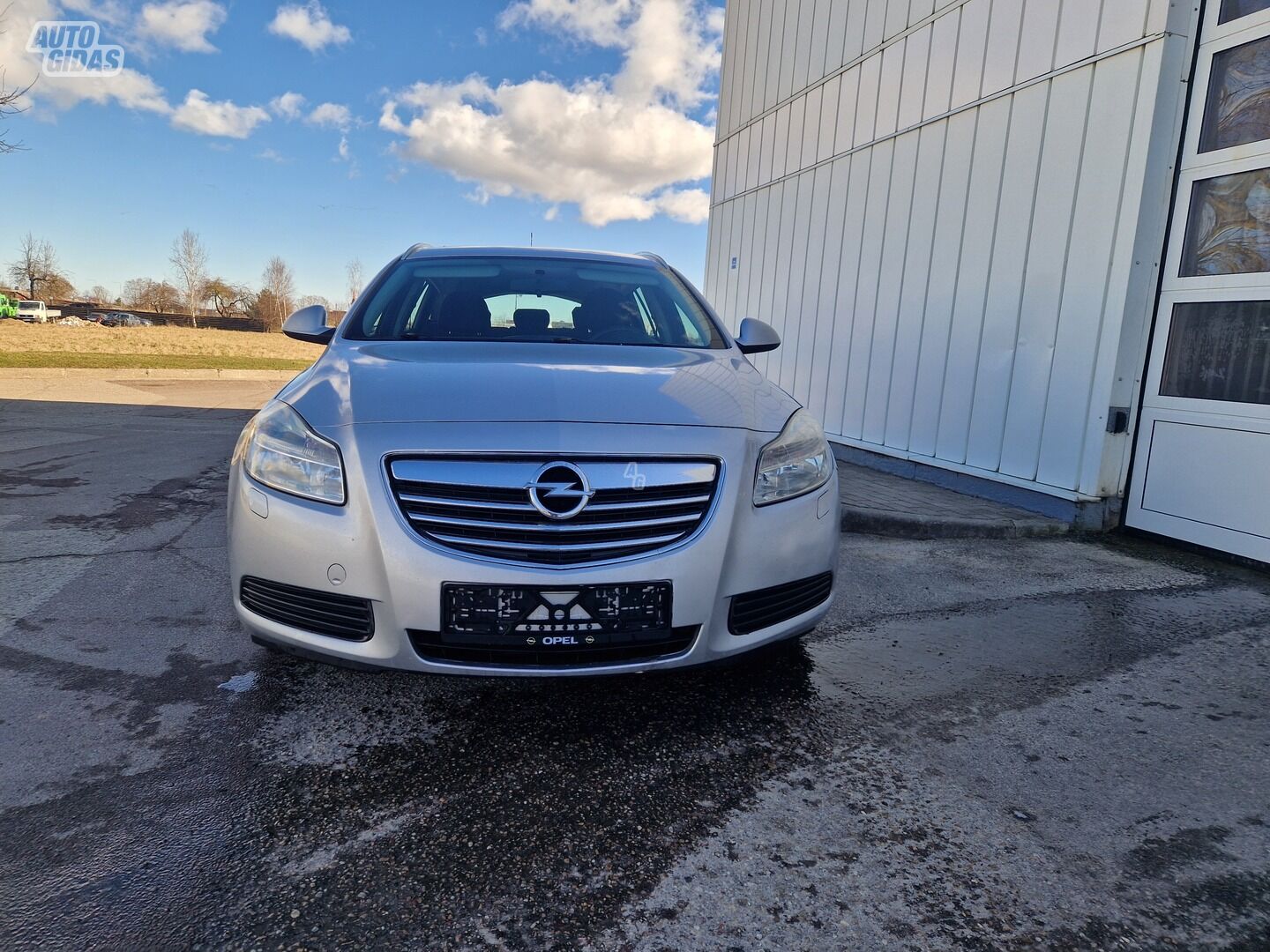 Opel Insignia 2010 г Универсал