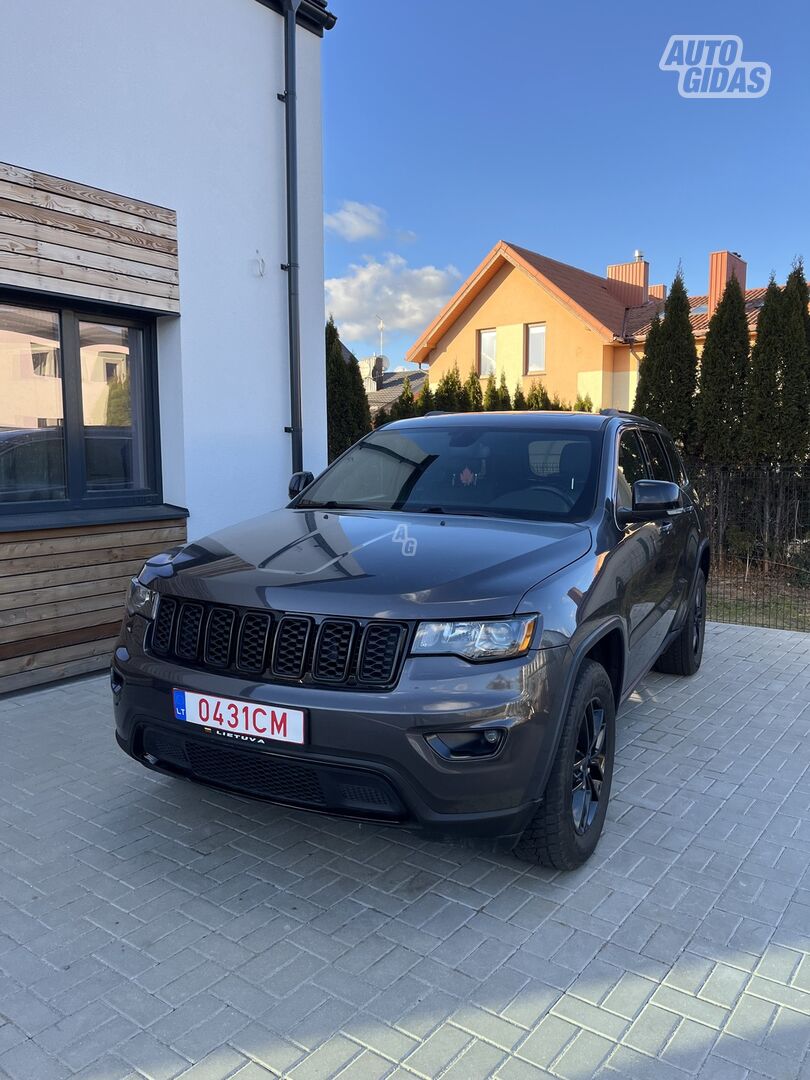 Jeep Grand Cherokee 2018 г Внедорожник / Кроссовер