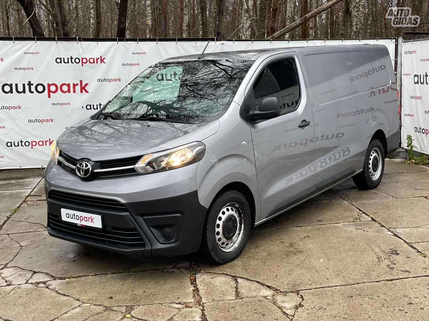 Toyota ProAce 2020 г Грузовой микроавтобус