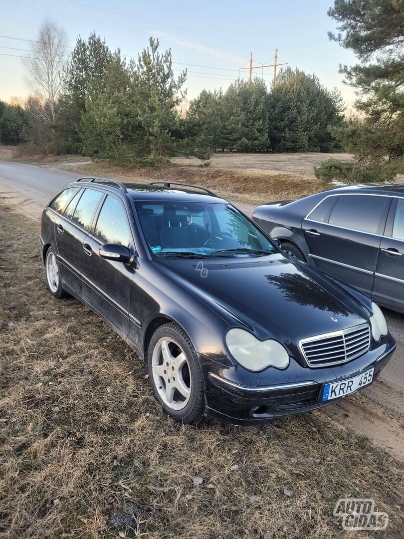 Mercedes-Benz C 200 2003 m Universalas