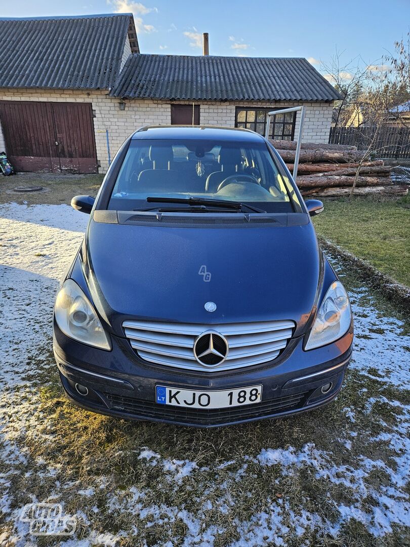 Mercedes-Benz B 200 2006 m Universalas