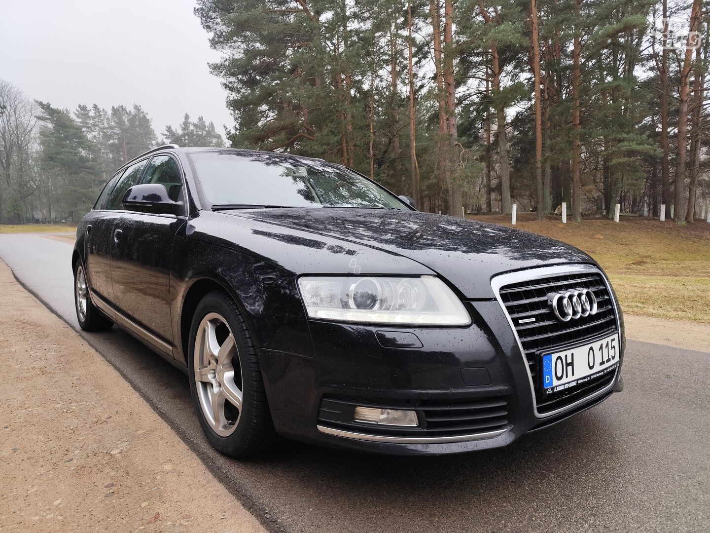 Audi A6 2010 г Универсал