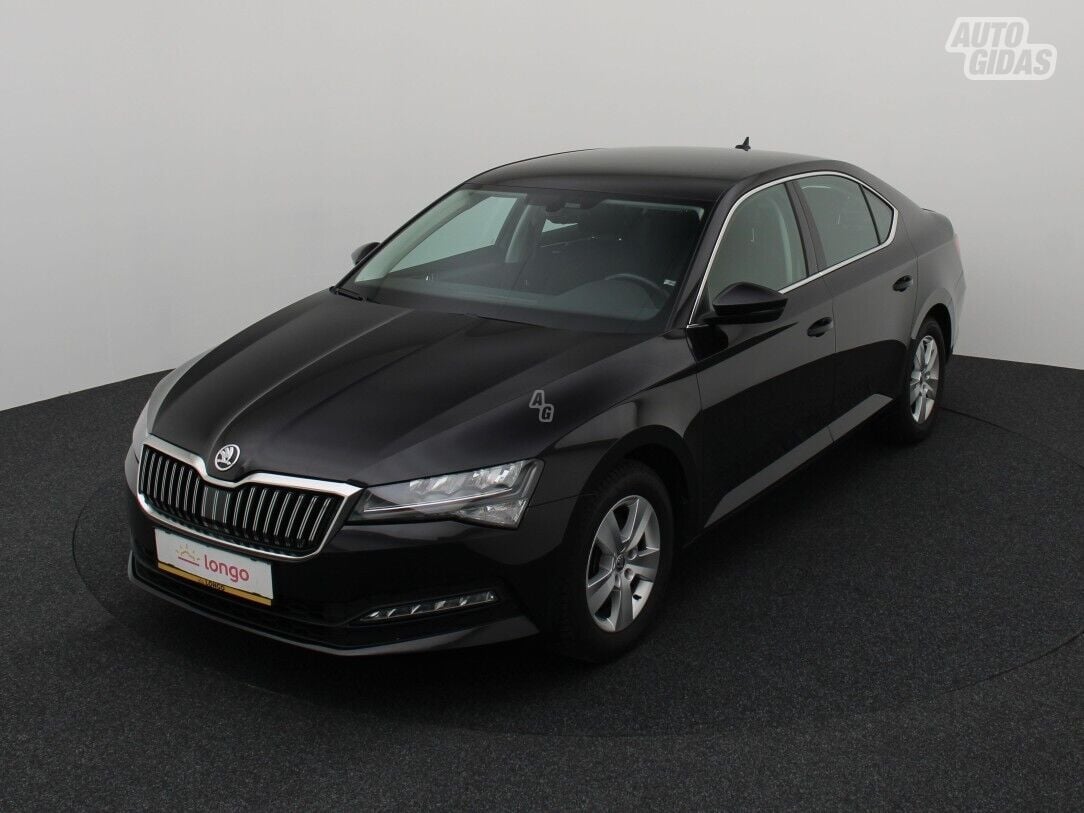 Skoda Superb 2021 г Седан