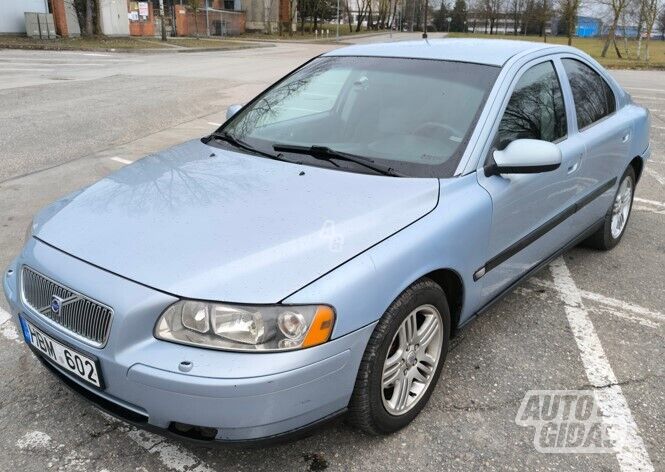 Volvo S60 2002 y Sedan