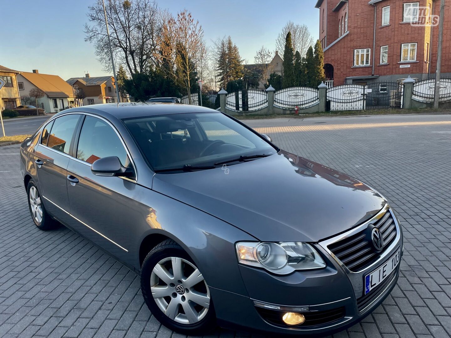 Volkswagen Passat 2005 y Sedan