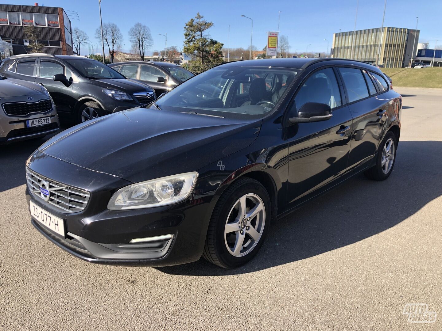 Volvo V60 2014 y Wagon