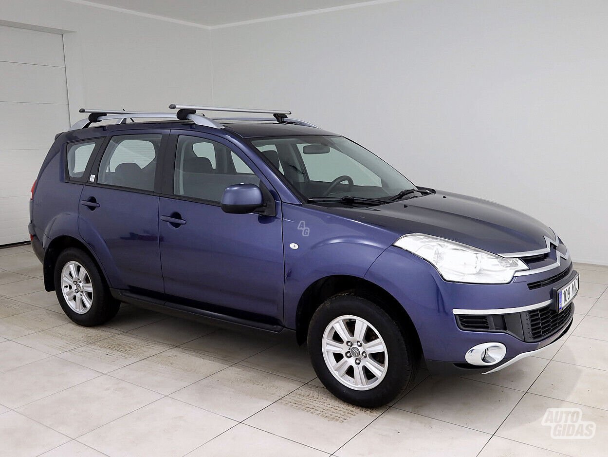 Citroen C-Crosser 2010 y Off-road / Crossover