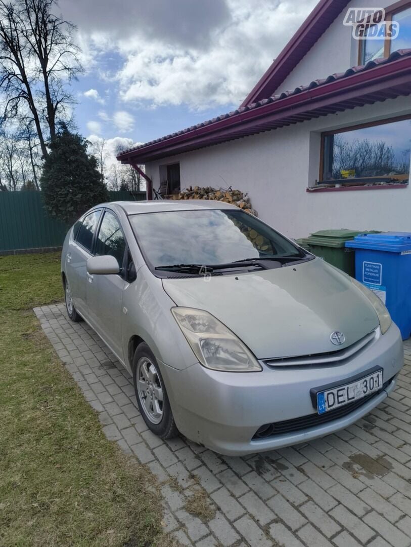 Toyota Prius 2007 г Хэтчбек