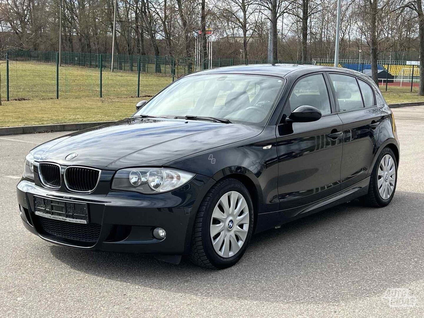 Bmw 120 2007 y Hatchback