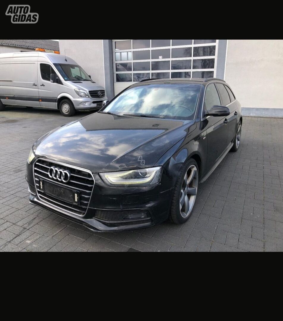 Audi A4 2014 г Универсал