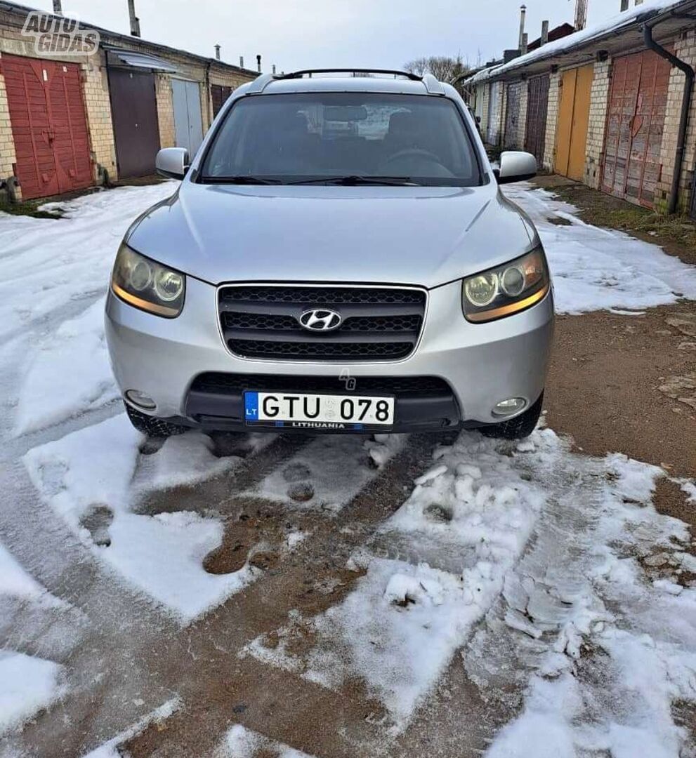 Hyundai Santa Fe 2007 y Off-road / Crossover