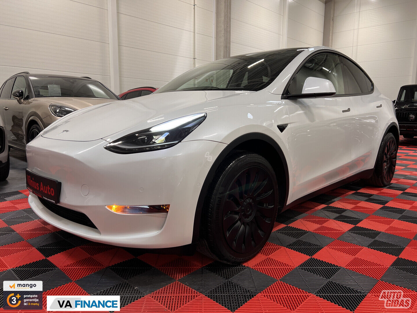 Tesla Model Y 2020 m Visureigis / Krosoveris