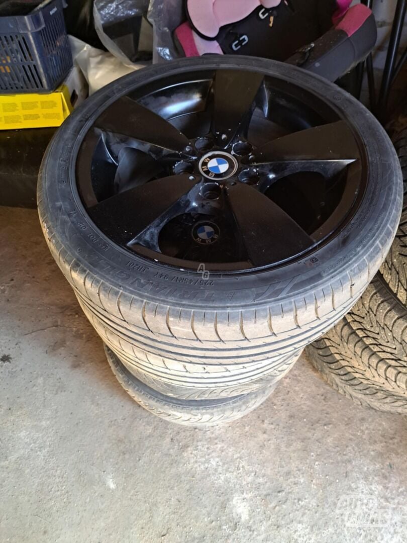 Light alloy R17 rims