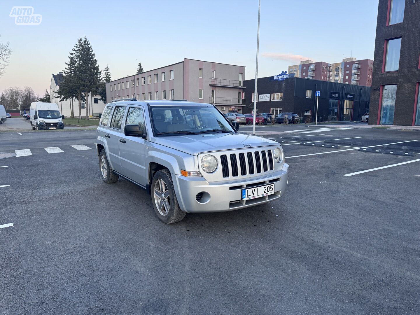 Jeep Patriot 2007 y Off-road / Crossover