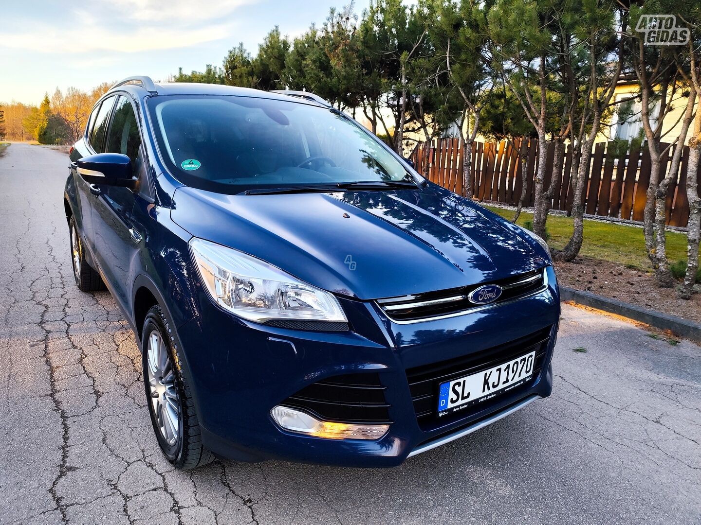 Ford Kuga 4WD 2015 y