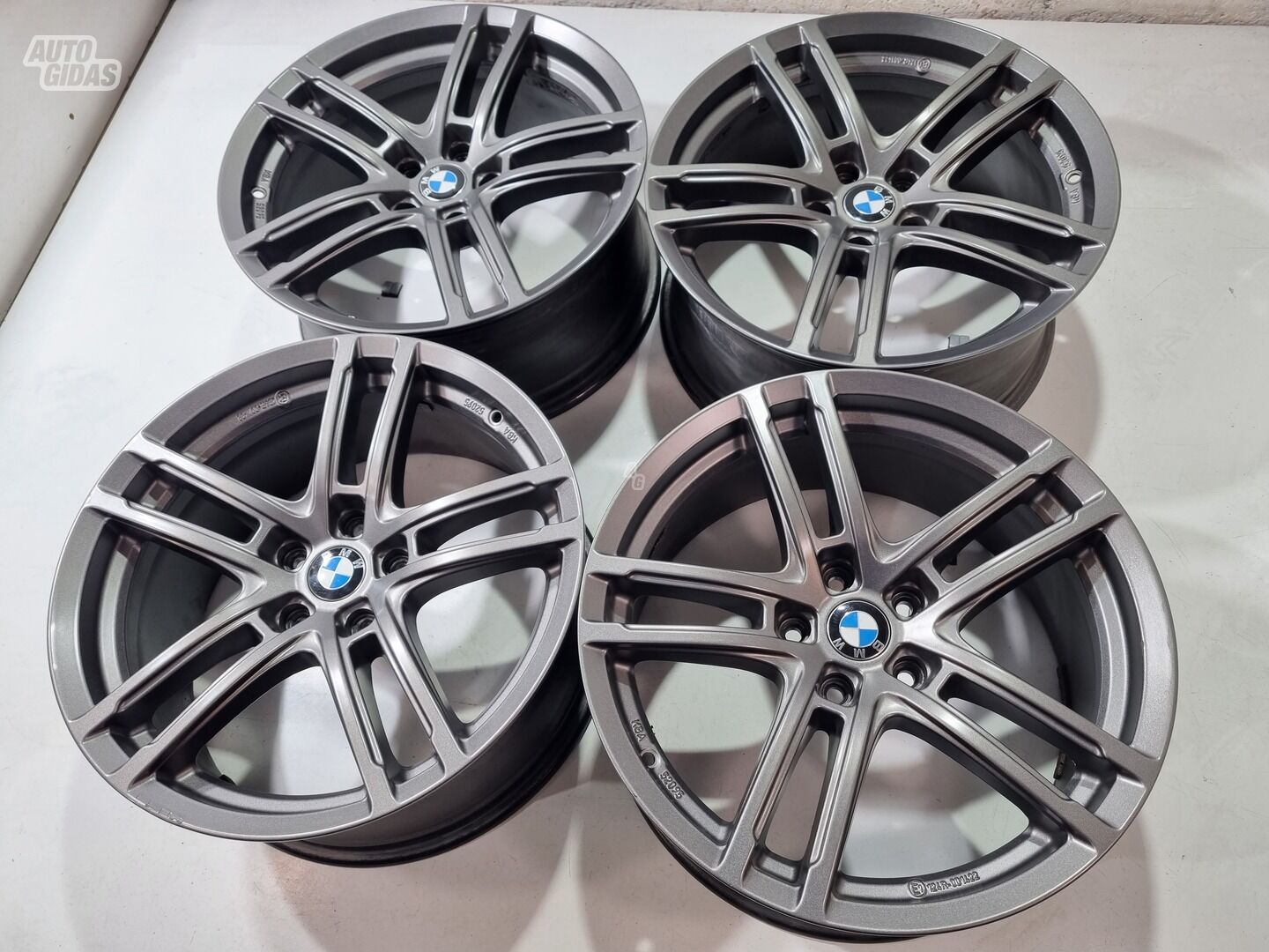 BMW G30 530 light alloy R18 rims