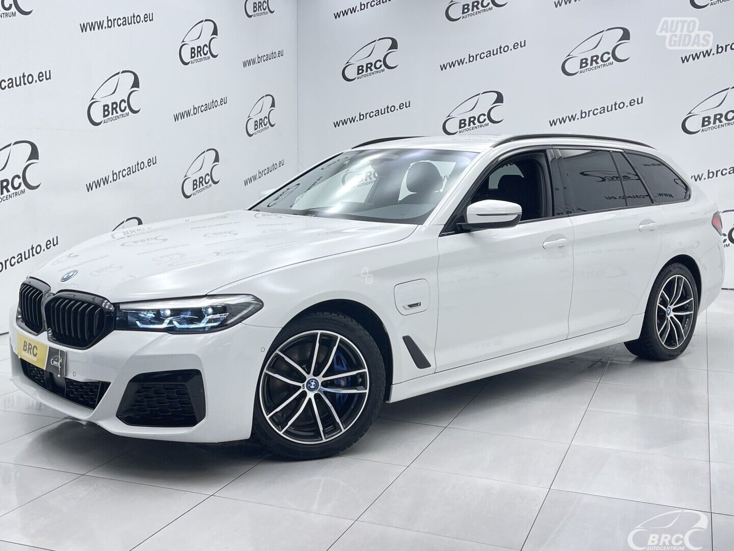 Bmw 530 e xDrive Touring Aut 2021 m