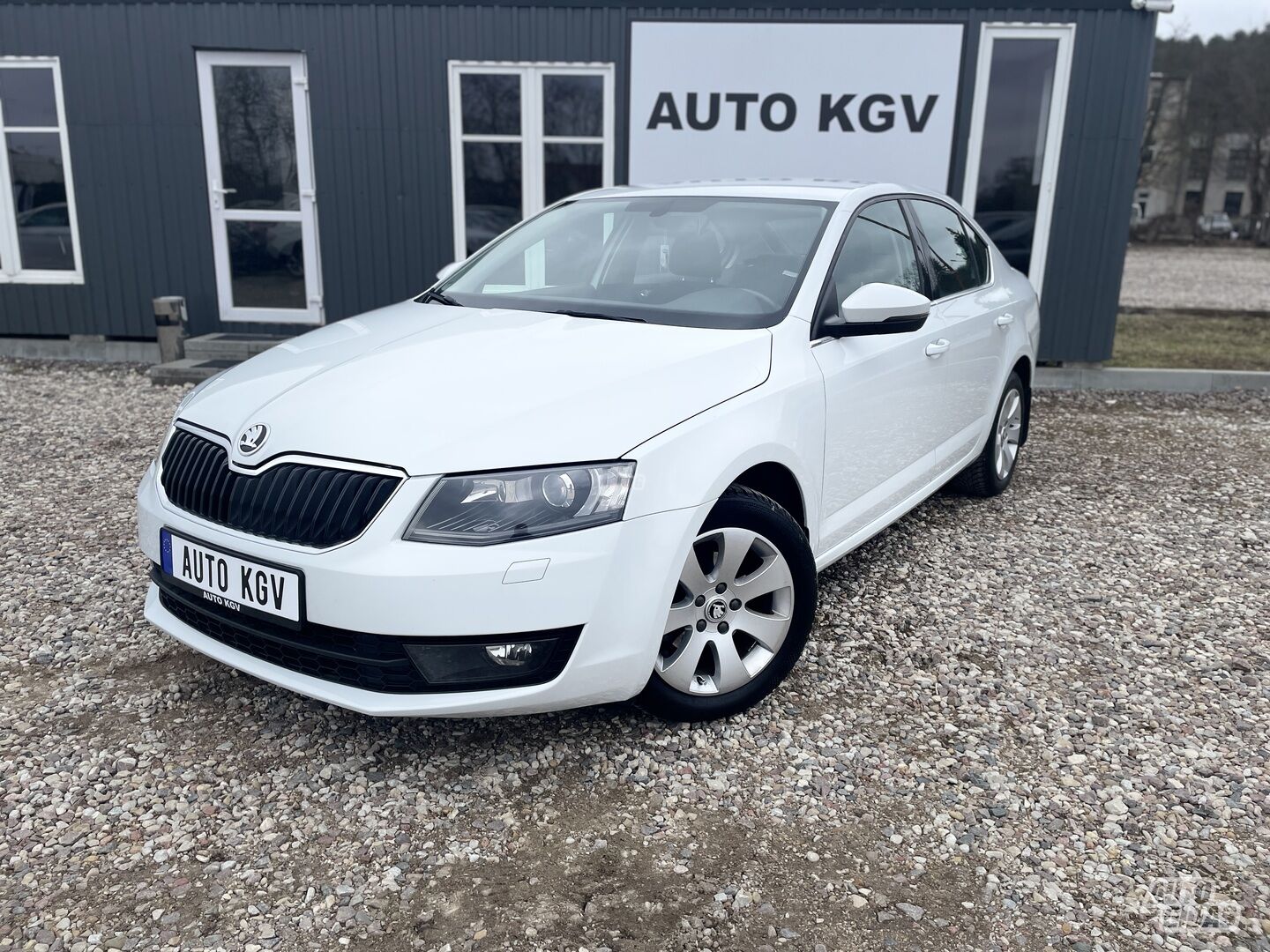 Skoda Octavia 2015 y Hatchback