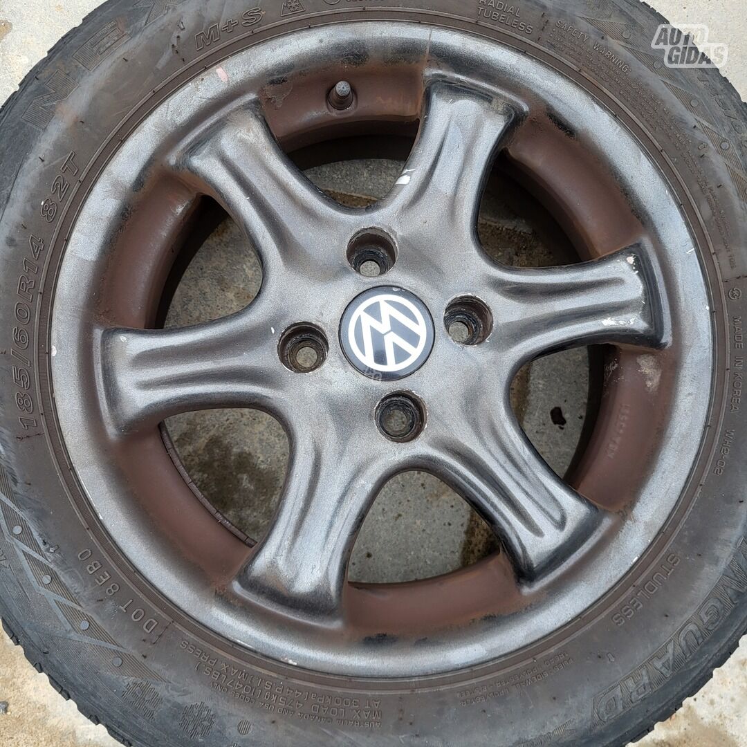 Volkswagen Golf steel stamped R14 rims