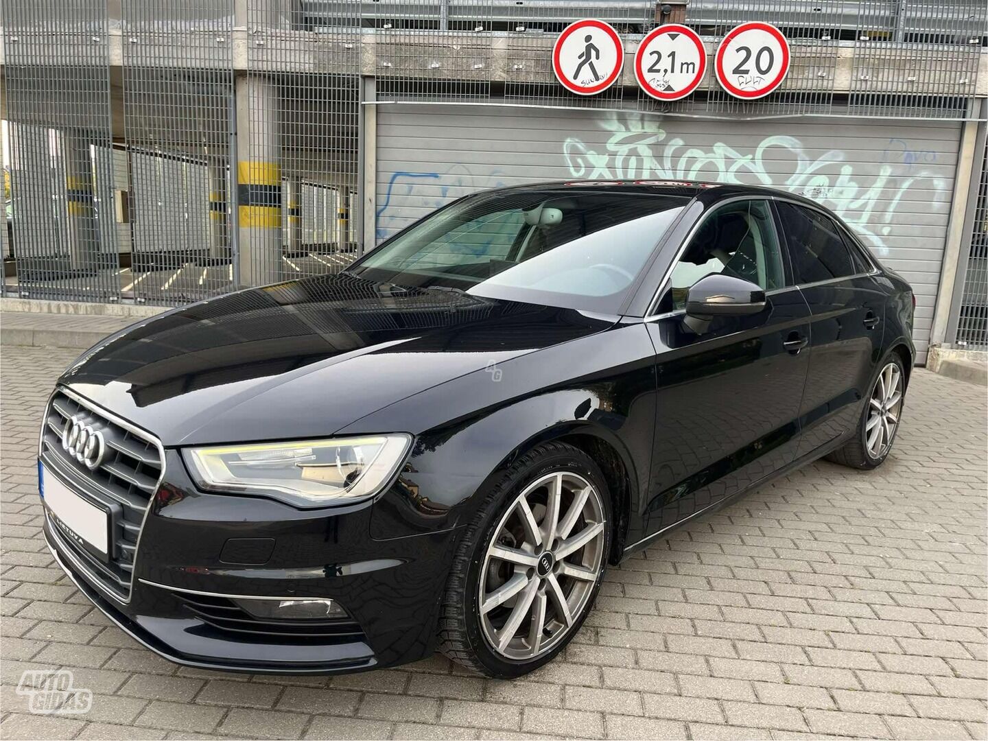 Audi A3 2014 m Sedanas