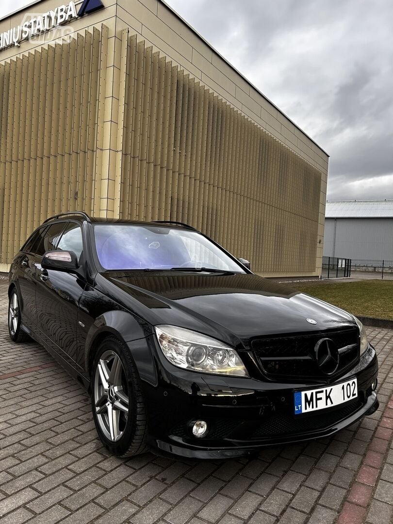 Mercedes-Benz C 320 2008 y Wagon