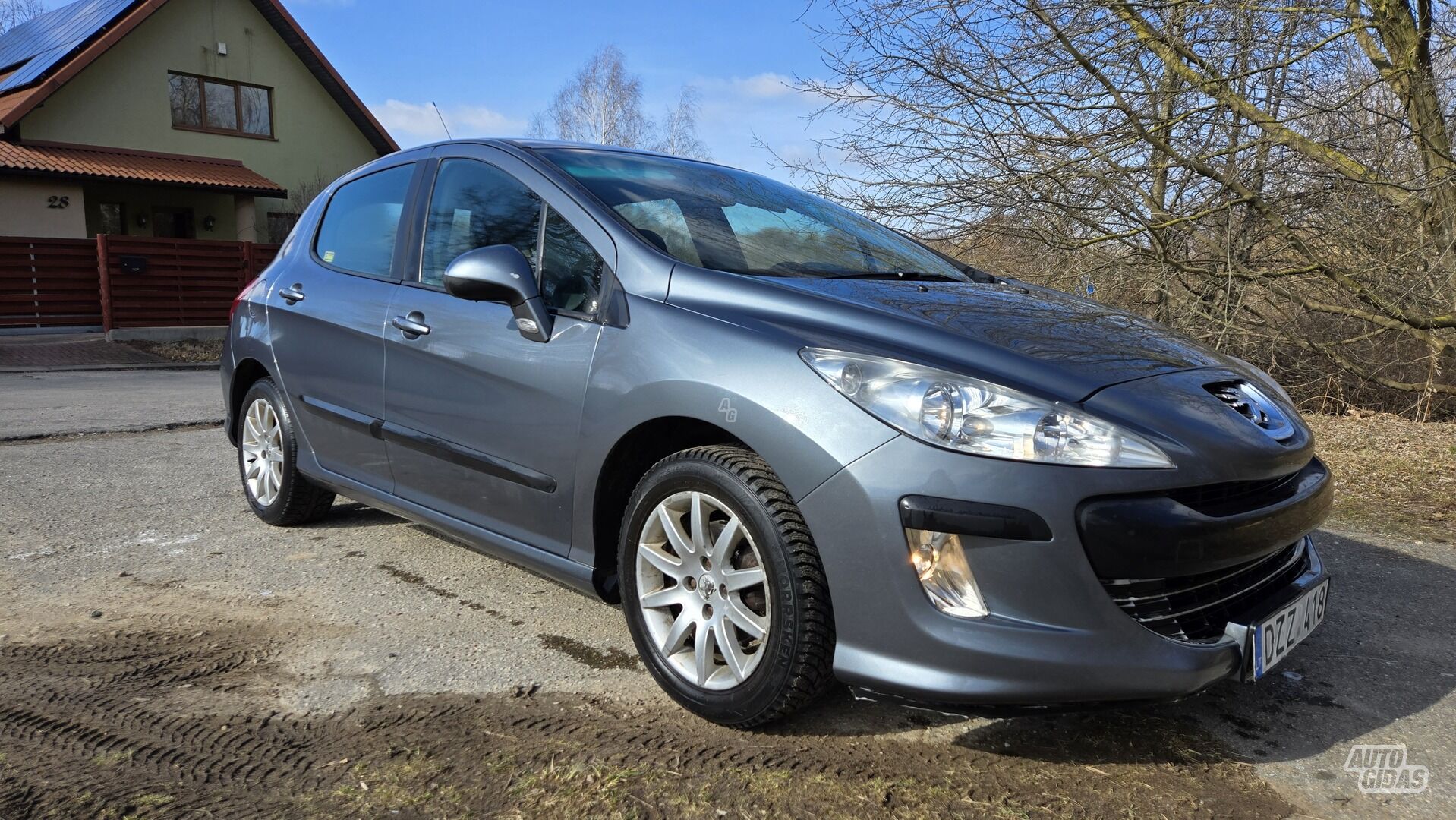 Peugeot 308 2008 г Хэтчбек