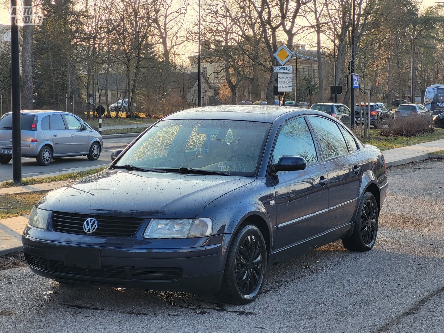 Volkswagen Passat 1999 г Седан