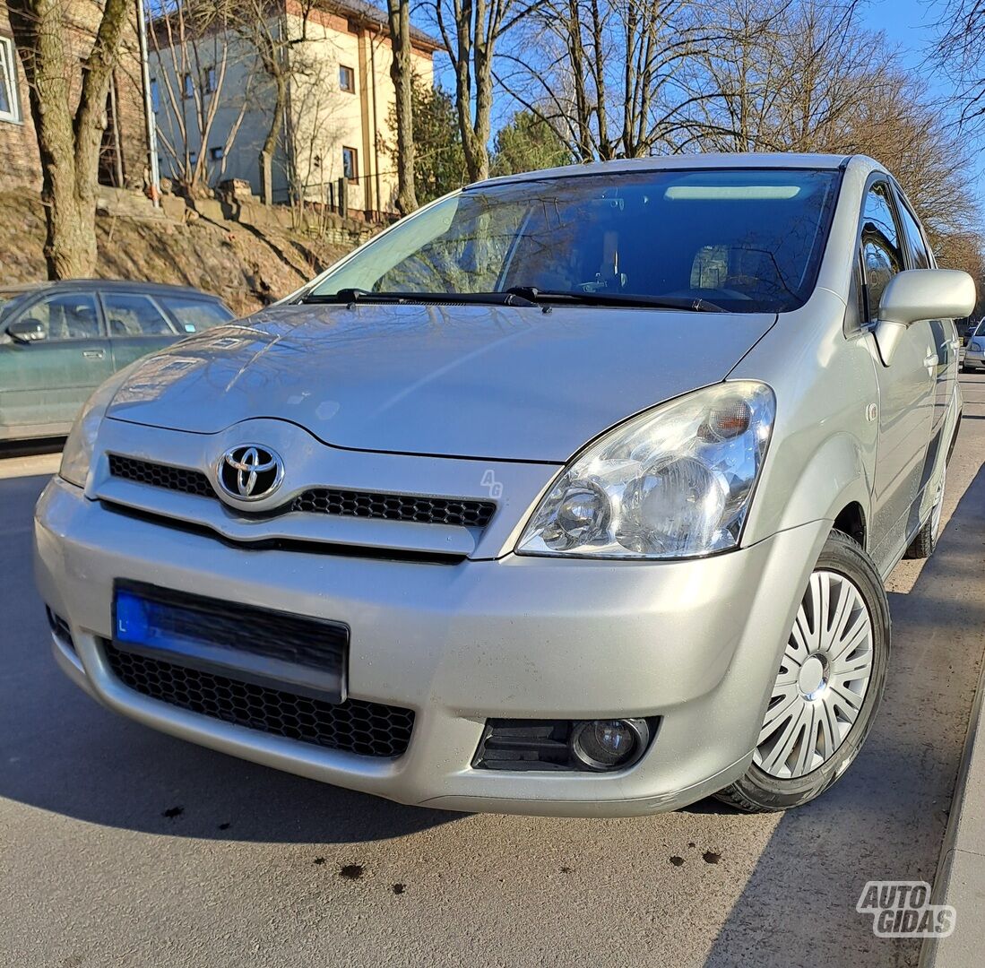 Toyota Corolla Verso 2007 y Van