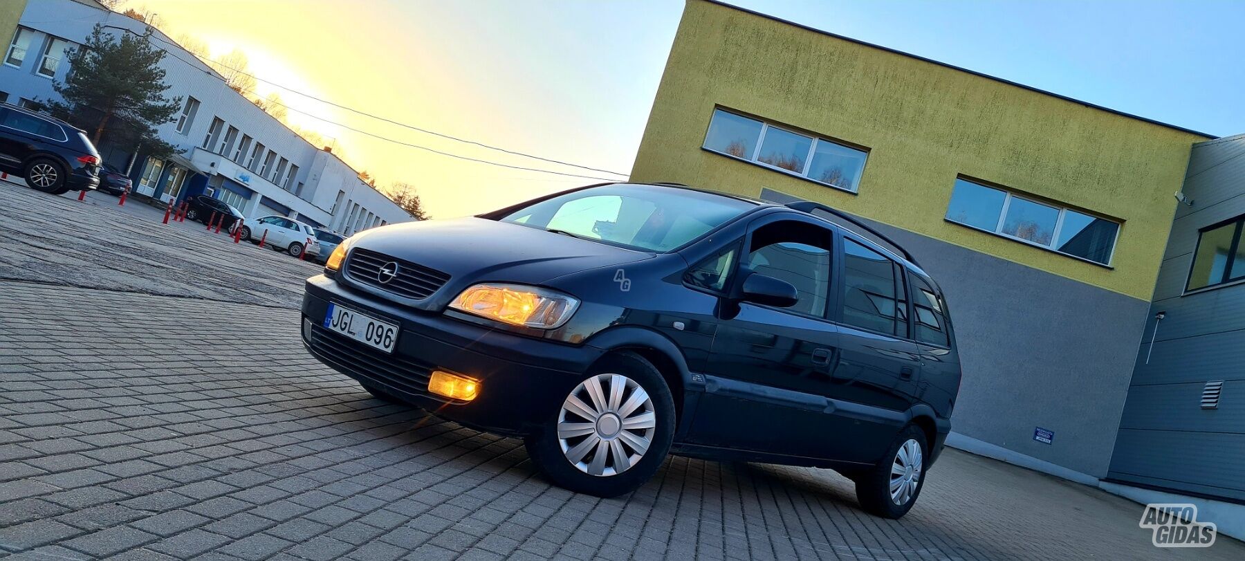 Opel Zafira 2001 y Van